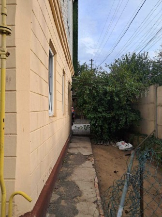 Продам  2-х этажный дом+ жилая времянка+гараж. Клинчик. - фото 1