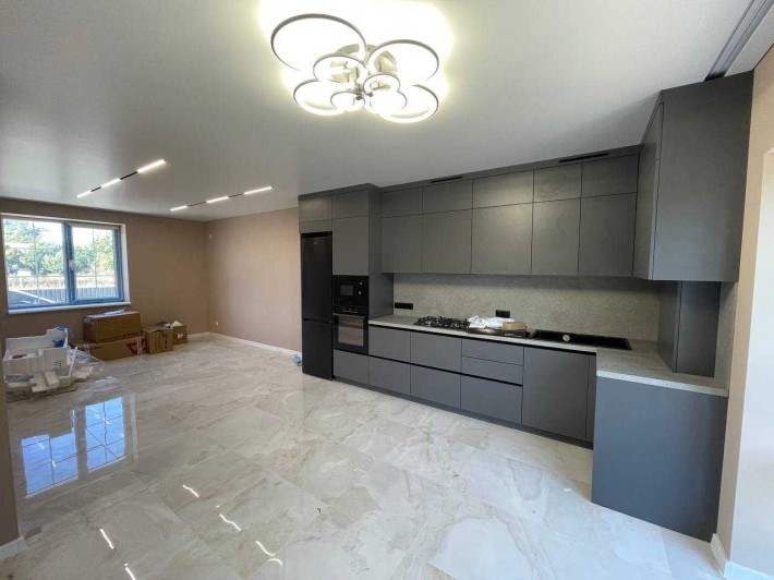 Продаж дуплексу з ремонтом у крутій локації! - фото 1