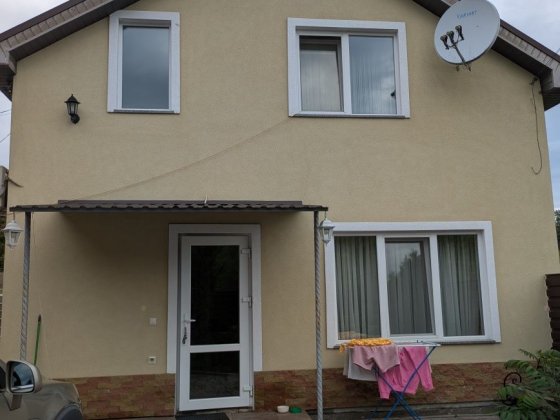 Продаю будинок.           . Житомир