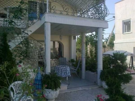 Апартамент-студіо рядом с магазинами  и НП  под Черноморском Черноморск