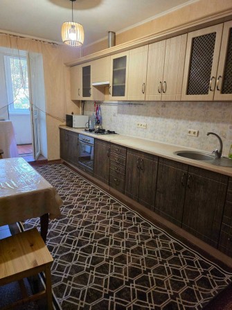 Оренда 2-кімнатної квартири в смт. Коцюбинське, вул. Доківська 17 - фото 1