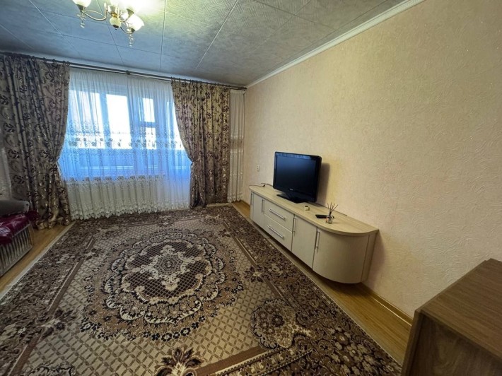 Центр  Дворцовая   2-к.кв.Военным собственник не сдает. - фото 1