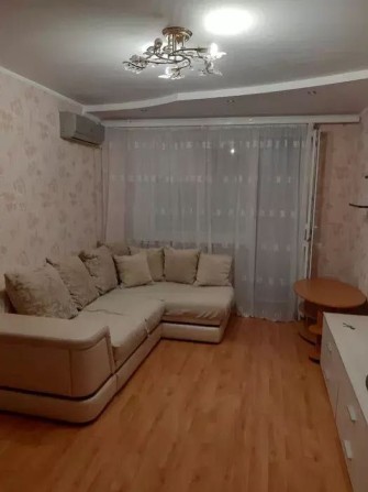 Сдается 3к квартира в центре - фото 1