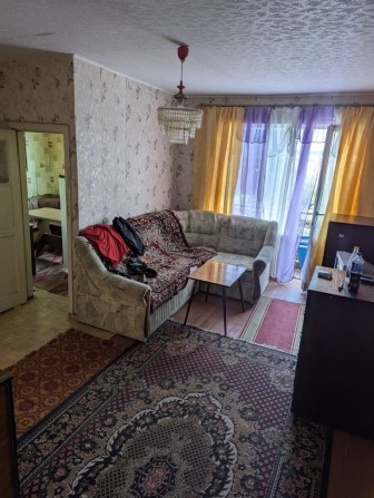 Сдам 2-х комн квартиру в центре, через дорогу от ЦУМа - фото 1