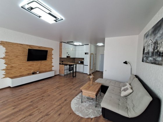 Аренда 2 ком.Евро -студии ул.В.Стуса 48 в Центре Краматорск