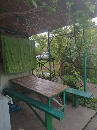 Здам квартиру з частковими зручностями - фото 1