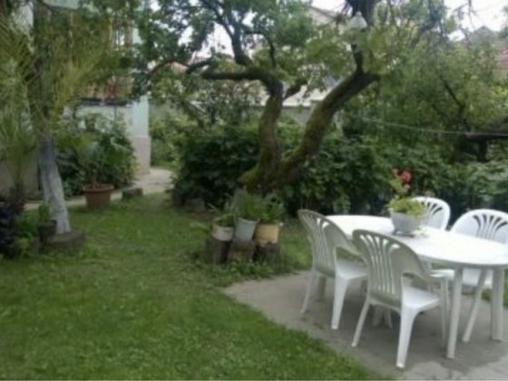 Оренда напівособняка з гаражем в центрі Мукачево