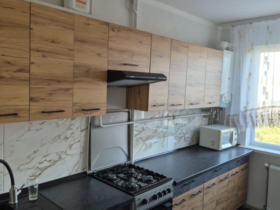 Здається вперше трьохкімнатна в центрі міста. Мукачево