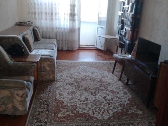 Здам 2 ну квартиру у центрі міста Прилуки