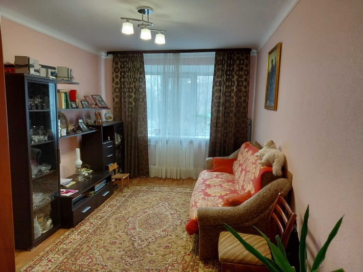 Сдам квартиру район "спецстрой" на 2 поверсі 2 кімнати - фото 1