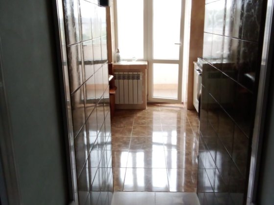 Здам трьох кимнатну квартиру на тривалий термин Славута