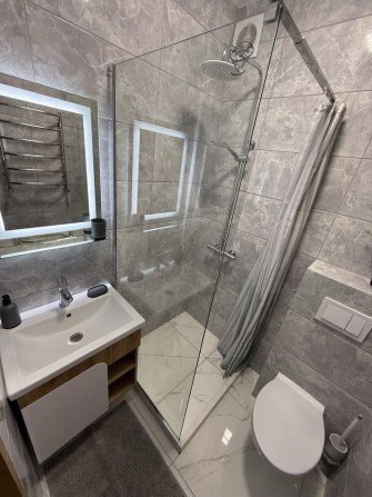 Здається в оренду 1-но кімнатна квартира - фото 1