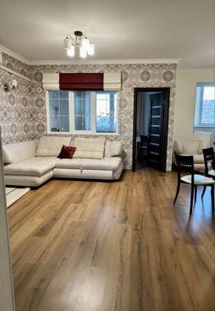 Оренда 3 кімнатноі квартири в новому будинку - фото 1