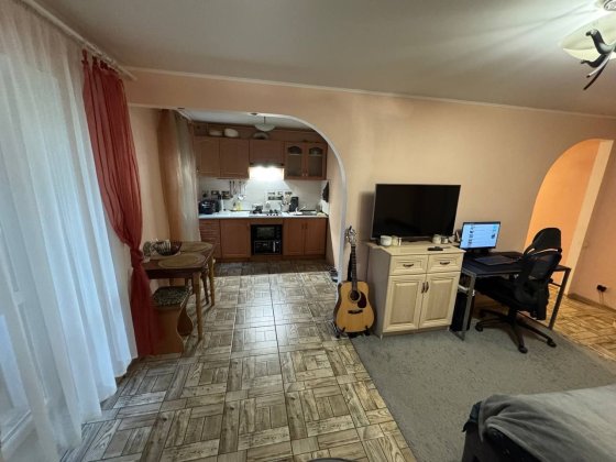 Здам 1-кімнатну квартиру  в центрі міста, довгостроково, БЕЗ р Умань