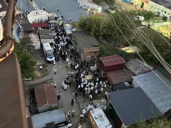 Квартира в центрі району паломництва хасидів Умань