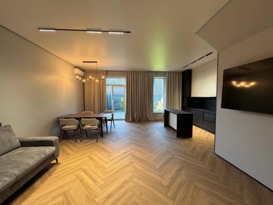 Дуплекс без% 130м2 та 2.5 соток Осокорки Osocor (на фінальній стадії) Киев