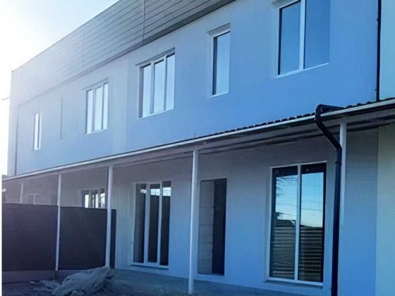 Коттедж, таунхаус, Дім 100м2,земля 2.5сот. ТелеЦентр, коммунікації, Кропивницкий