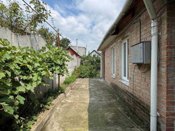 Частина будинку по вул.Садовій Кропивницкий