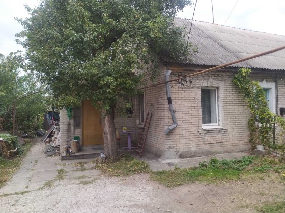 часть дома 1\3 на правом берегу 60м"