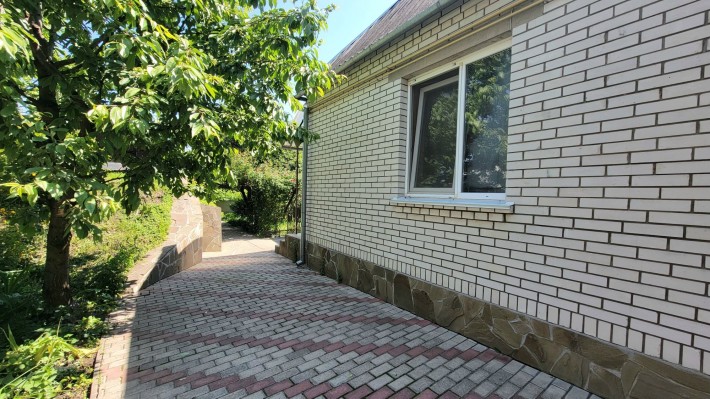 Будинок на два входи на Крошні - фото 1