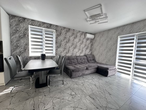 Продам будинок з ремонтом Zarvanci Вінниця