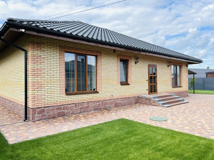 Продається одноповерховий сучасний будинок 128 м2 - фото 1