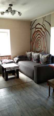 Продам  окремий уютний дім,Комунаровський район.Южний ринок - фото 1