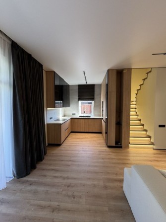 Будинок з ремонтом - фото 1