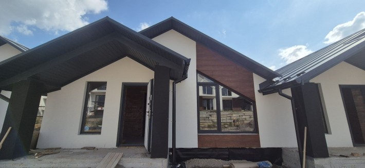 Таунхаус без комісії! 102м2, панорама, балкон, вигляд на  річку! - фото 1