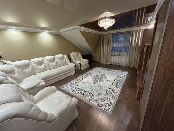 Довгострокова здача 3-х кімнатноі квартири Оренда Центр Хмельницький Хмельницкий