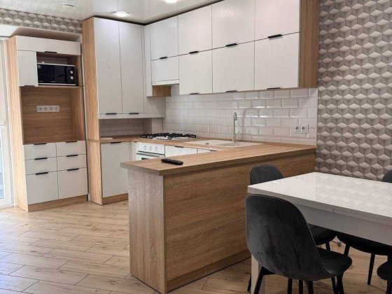 Оренда трикімнатної квартири в новобудові! Хмельницкий