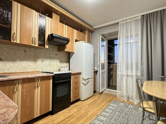 Довгостокова оренда 2к мікрорайон  Виставка Хмельницкий