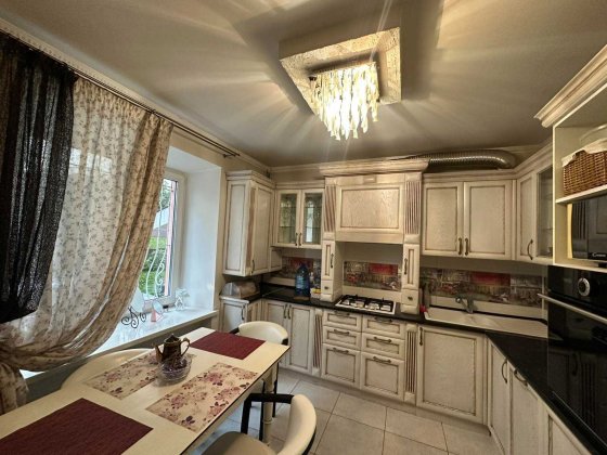 Довгострокова оренда 2к квартири по вул. Проспект Миру Хмельницкий