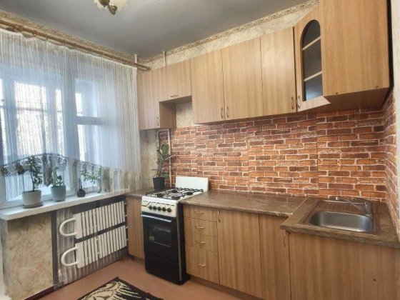 Оренда затишної квартири на Озерній Хмельницький