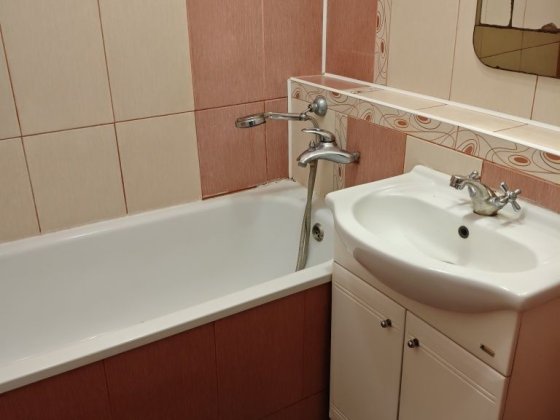 Оренда 2х кімнатної на Соборності Липины