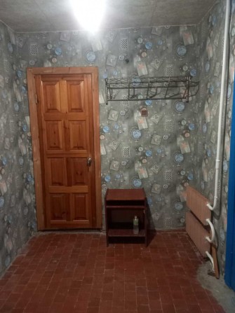 Сдам 2 кімнатне житло  в гуртожитку - фото 1