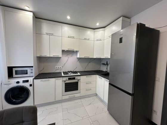 Оренда 1 кімнатна квартира вул. Яблунева, район Вовчинець, Метро-Велес Волчинец