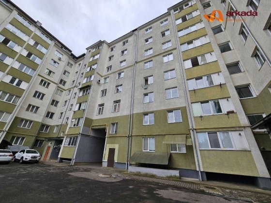 Оренда 2-кімнатної квартири в обжитій новобудові Угринов