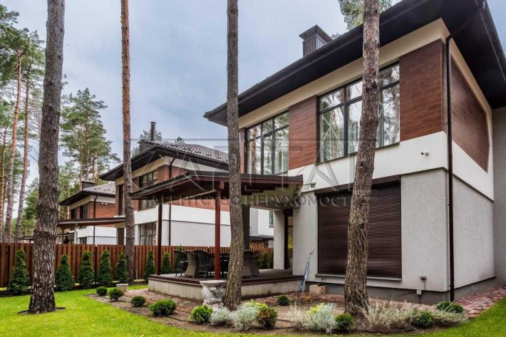 Продаж будинку в затишному місці м. Бортничі закритий комплекс - фото 1