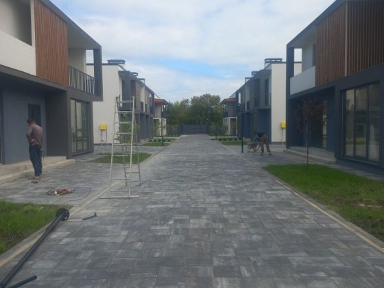 Продам дуплекси в Осокорках біля води! Киев