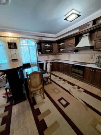 Терміновий продаж! Продам дуплекс 125,1 м2 з гаражем в центрі міста. - фото 1