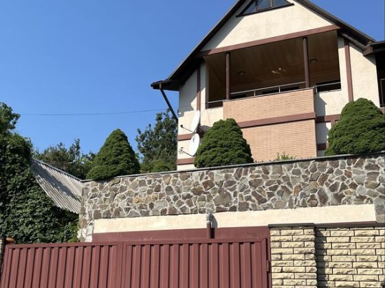 вул. Добрий Шлях. Продаж будинку. Киев