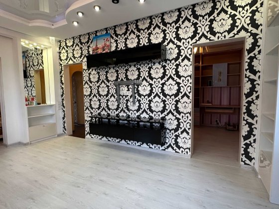 ПРОДАМ ЗАМЕЧАТЕЛЬНЫЙ 3К Дом Днепр возможно в рассрочку по ул. Киевской Дніпро