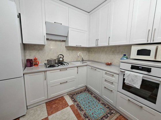 Продаємо  гарну частину будинку з окремим двором на Мальованці Житомир