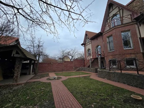 Продаж готового будинку з ремонтом Шевченківський р-н. Садова 4. Газ! Киев