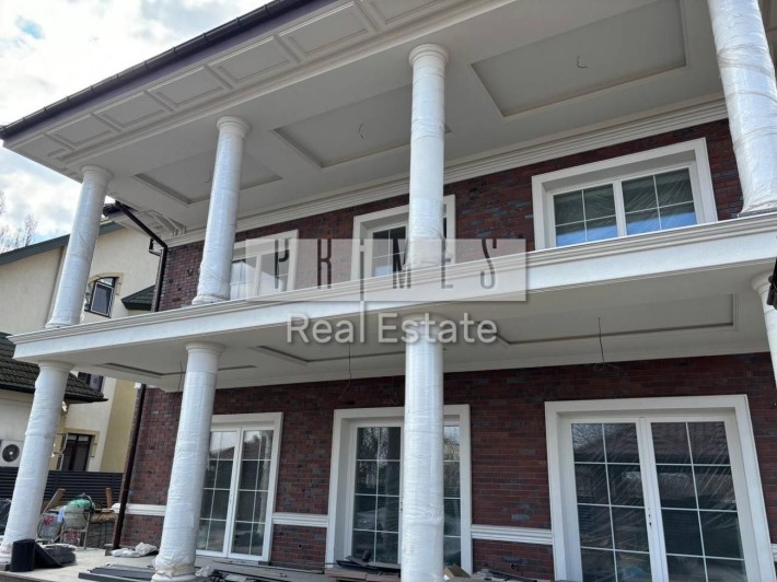 Продаж будинок 475м2 8 соток в стадії ремонту Буслівська Печерськ - фото 1