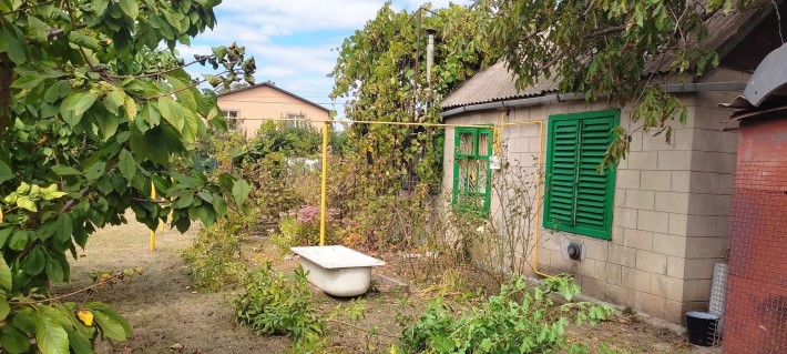 Будиночок с гарною ділянкою в гарному місці - фото 1