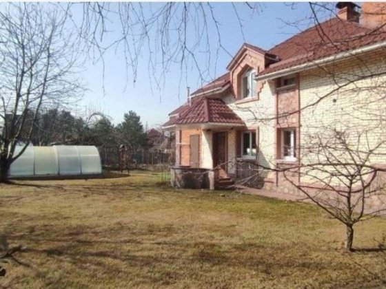 Продается элитная резиденция в закрытом коттеджном городке «Радист» Киев