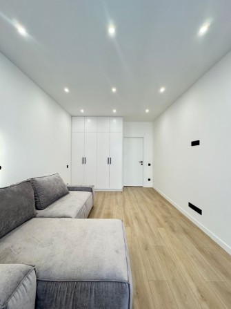 Оренда 2х кімнатноі квартири в ЖК Оптимісто - фото 1