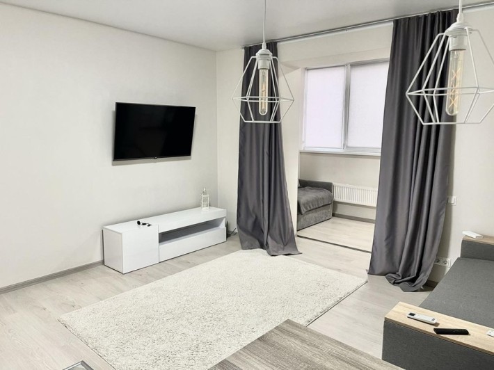 Пропонується в оренду новенька 1 к! Софія Київська, Чубинського 8 Б - фото 1